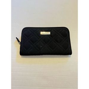 Vera Bradley zip-around Wallet Classic Black